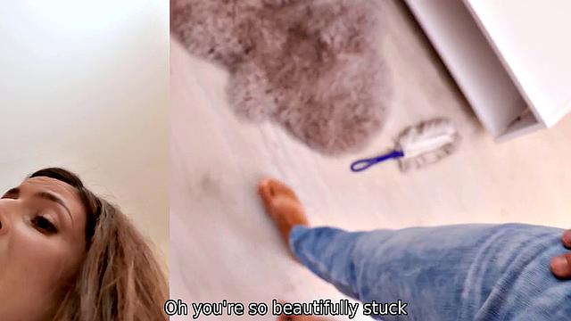 STUCK4K. Naughty dude takes advantage of his hotties sticky situation