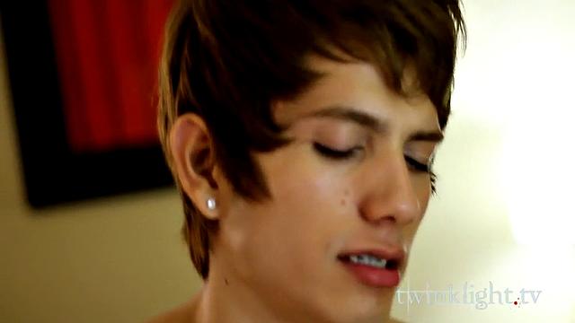 Giovanni Takes Over Again - Giovanni Lovell And James Taylor