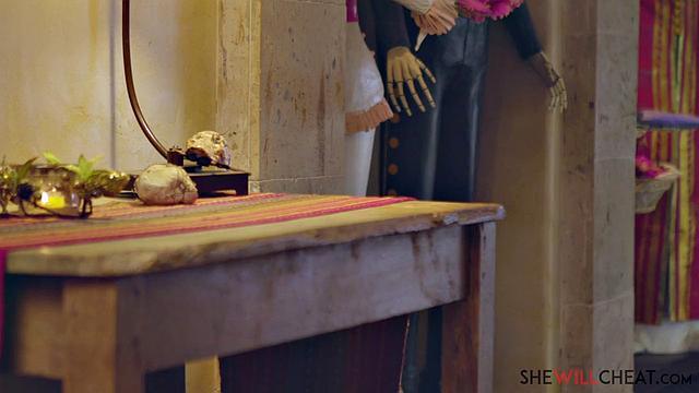 Avery Black cheats with their hung roommate