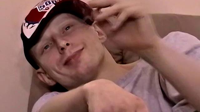 Bi Guy Tastes His Own Load! - Diamond