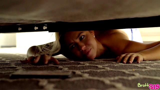 Stuck It In My Step Sister - S12:E6