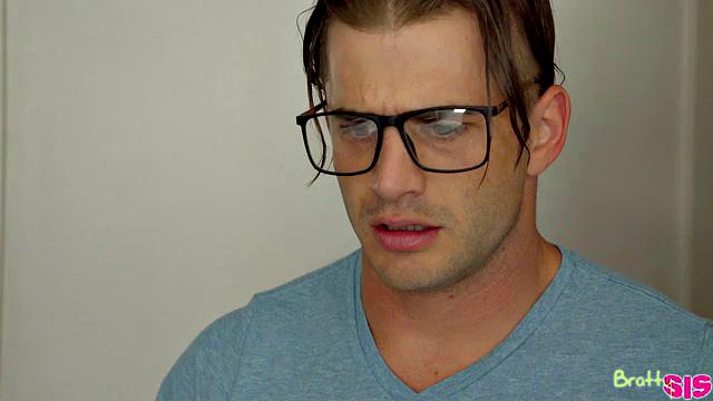 Stuck It In My Step Sister - S12:E6