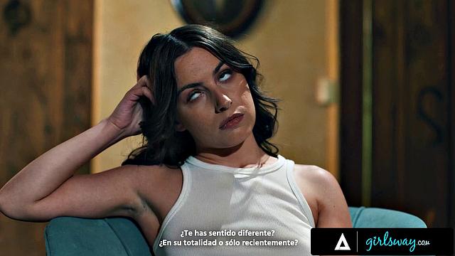 GIRLSWAY - Chanel Camryn Has Romantic Sex With Scarlett Alexis On Piano - SPANISH SUBTITLES