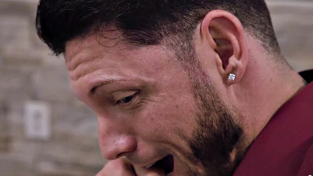 BBWs share a bald pussy and a hard cock in a steamy threesome at the kitchen table