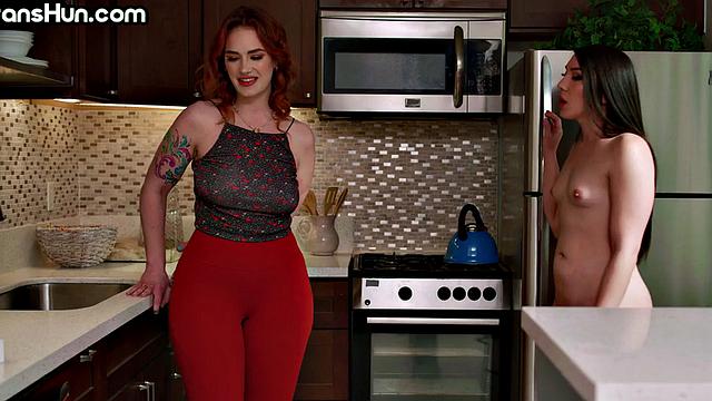 Pussylicking TS hunny spoiling inked after footjob