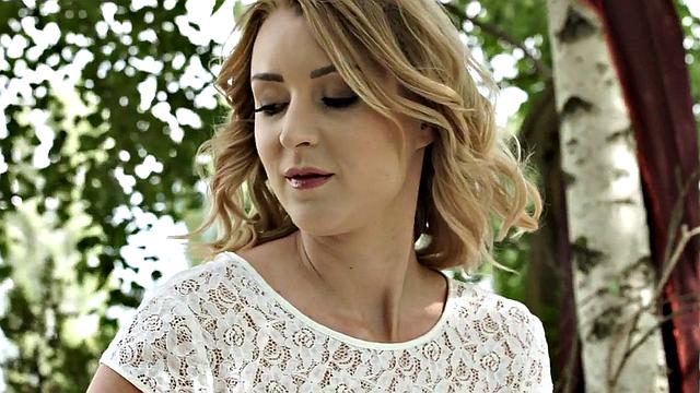 Lingerie foot model sucking outdoors before oral and cum