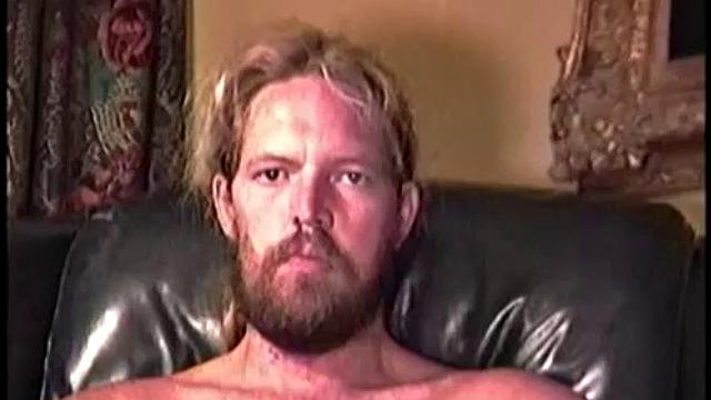 matt strips down for a raw fuck with a hard-working stud