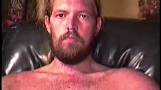 matt strips down for a raw fuck with a hard-working stud