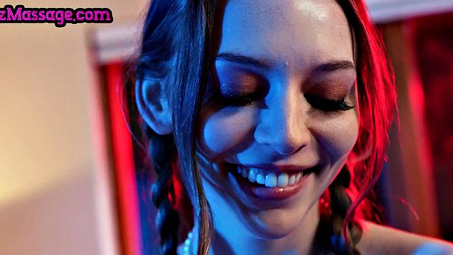 Ginger MILF seduced by massaging 21yo petite bae