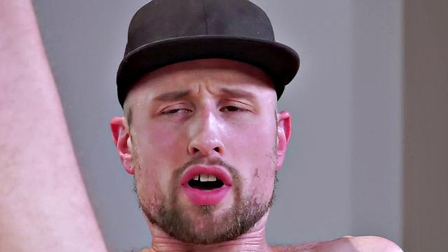 Amateur jock threeway after sucking dick and rimjob