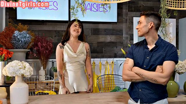 Petite 21yo TS drilled in 3some