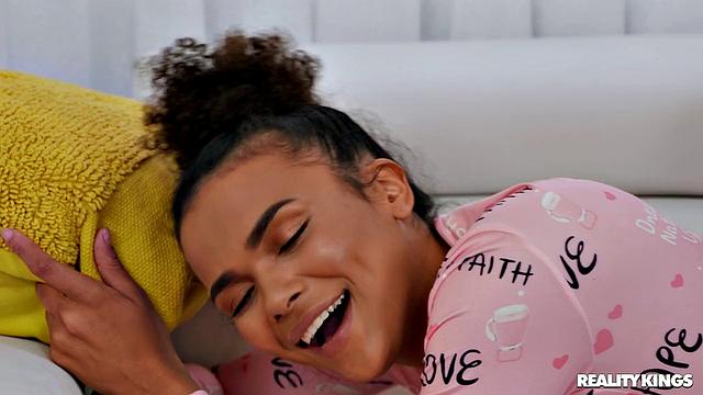 No Need To Fap With A Butt Flap: 1