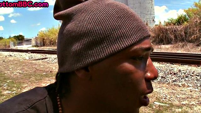 Outdoor Black thug pounded after sucking white cock