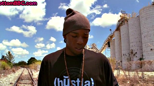 Outdoor Black thug pounded after sucking white cock