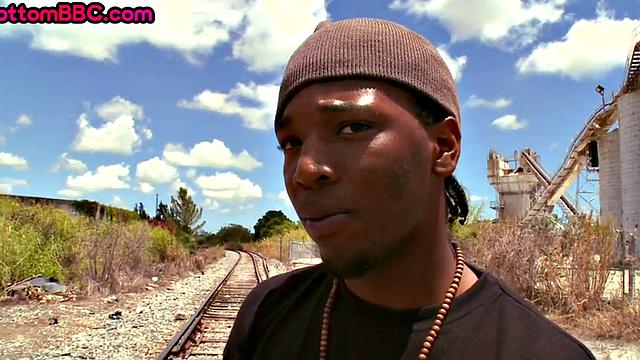 Outdoor Black thug pounded after sucking white cock