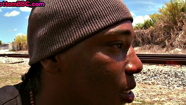 Outdoor Black thug pounded after sucking white cock