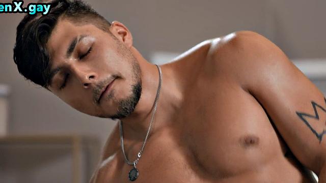 Tattooed manly jock enjoys anal with dildo loving stud