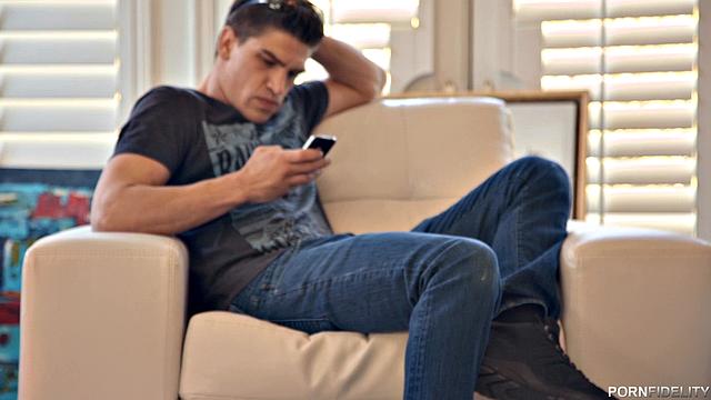 опытная Brandi Love раскачивает молодого и выжимает до последней капли