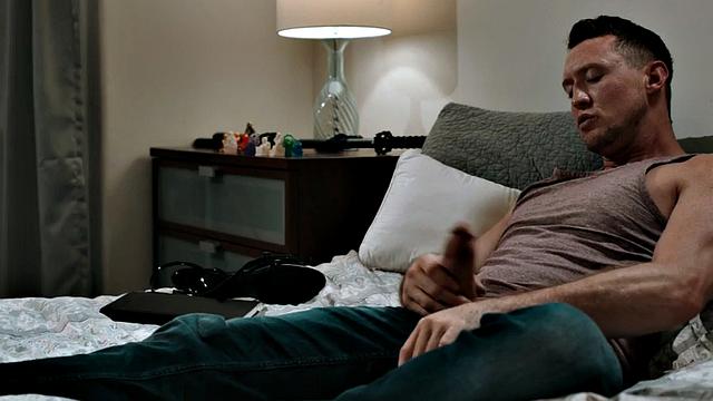 Busty shebabe asslicked and assfucked by boyfriend on the bed