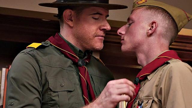 Newbie scout by mature dude after deepthroat