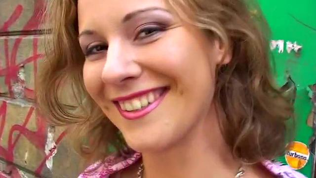 Outdoor sex with horny slut