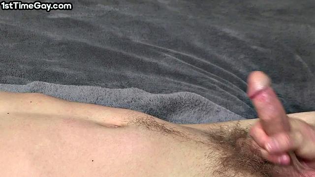Hairy jock got handjob and blowjob