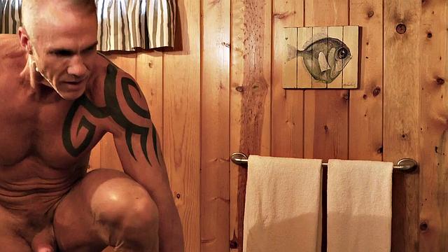 Muscled and inked gaydaddy assbanged by studs cock