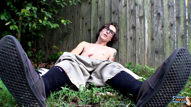 Outdoor Stroking With Straight Sean - Sean Johansen