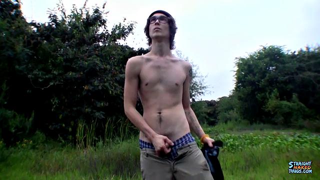 Outdoor Stroking With Straight Sean - Sean Johansen