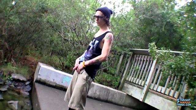 Outdoor Stroking With Straight Sean - Sean Johansen