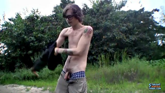 Outdoor Stroking With Straight Sean - Sean Johansen