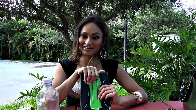 Kinky Valentina in high heels & cowgirl position outdoors for a hot kitchen fuck