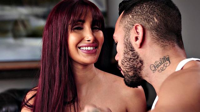 UP CLOSE - Stacked Redhead Mimi Malibu Enjoys Having Her Hair Pulled While Rough & Fast