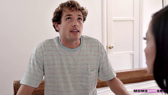 Hosed By Mom - S11:E2