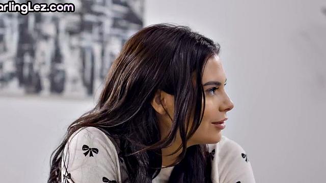 Fair skin lesbian rubbed by raven beauty