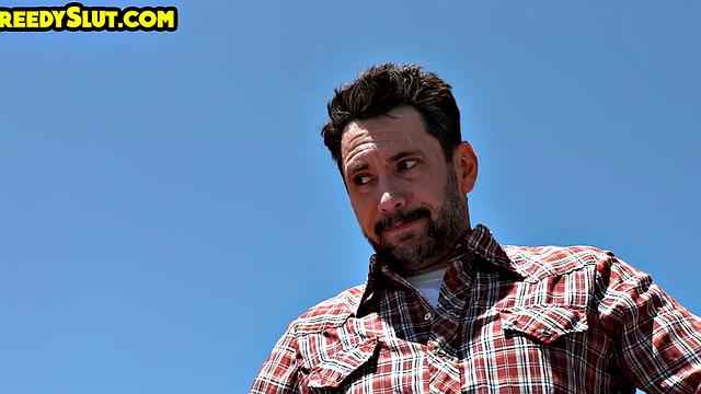 Greedy big ass slut fingered and analfucked in doggy style