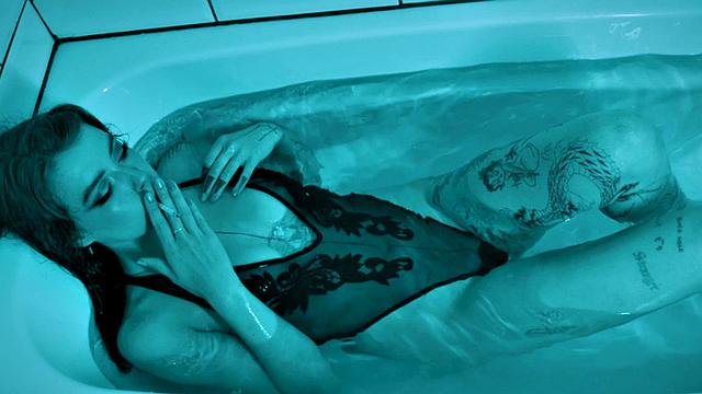 Praying Mantis Vol 1 E2