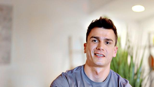 Solo athletic jock wanking dick