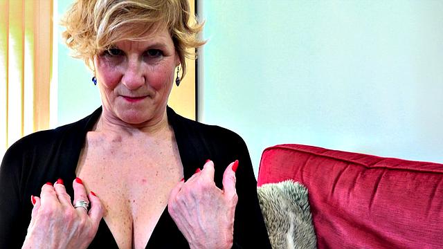 Molly Maracas returns to bang her step-son