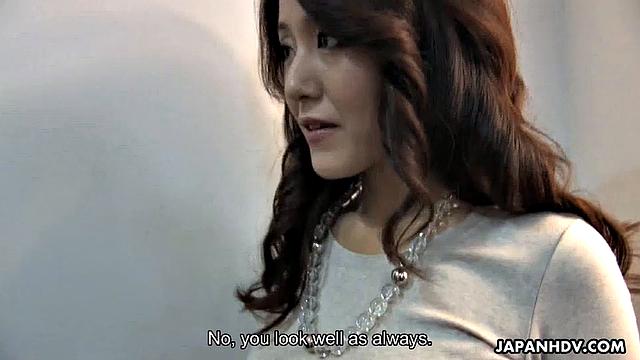 Playing with makes Nao Kato horny