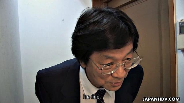 Playing with makes Nao Kato horny