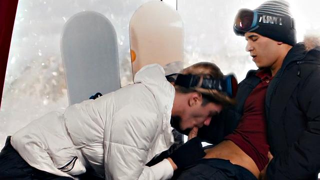 Stud wild gay penetrated by big gay dick in anal