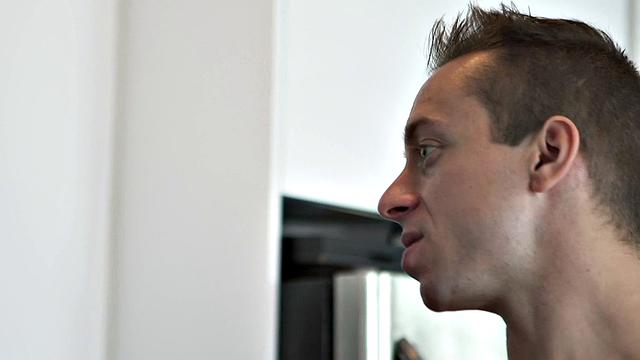 My Mom Is A Slut - E2