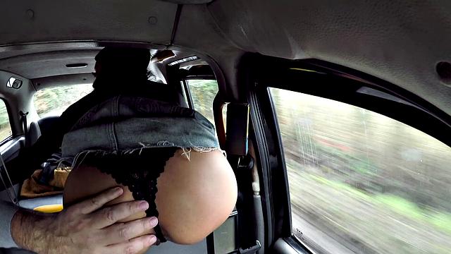 Petite ebony hottie squirts while getting her pussy pounded in a taxi