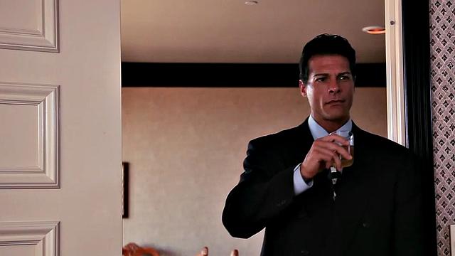 Bigtit MILF licking out lesbians pussy before fingering