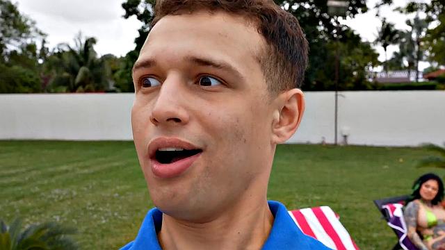 Big inked babe cockriding her lover