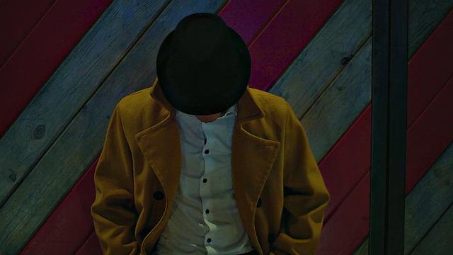 NextDoorRaw - Hunk Picks Up Stud - Fuck & Suck