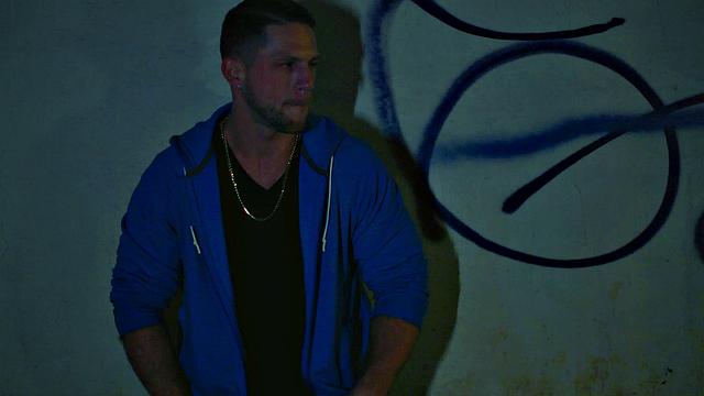 NextDoorRaw - Hunk Picks Up Stud - Fuck & Suck