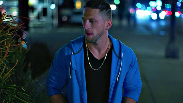 NextDoorRaw - Hunk Picks Up Stud - Fuck & Suck