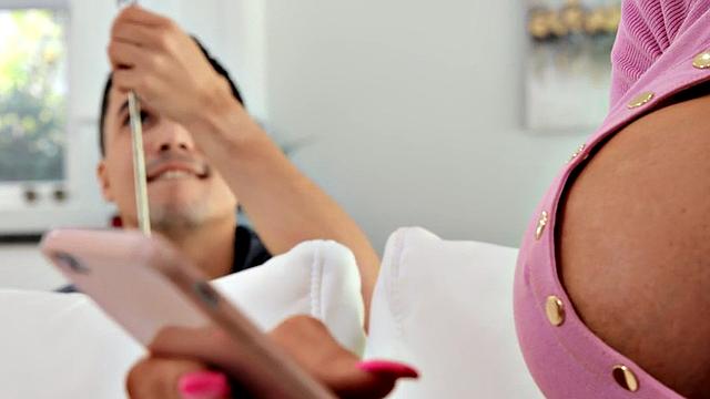 MILF bitch fucked by big white dick in tight pussy hole